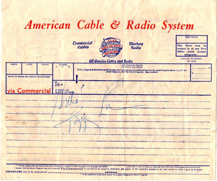 File:Peggy Lee autograph.jpg